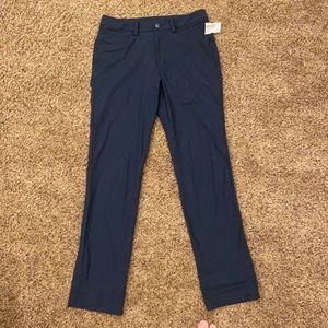 Navy blue Lululemon men’s dress pants stretchy.